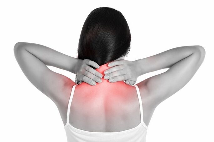 durere surdă sub omoplați din spate unguente pentru tratamentul articulațiilor umărului